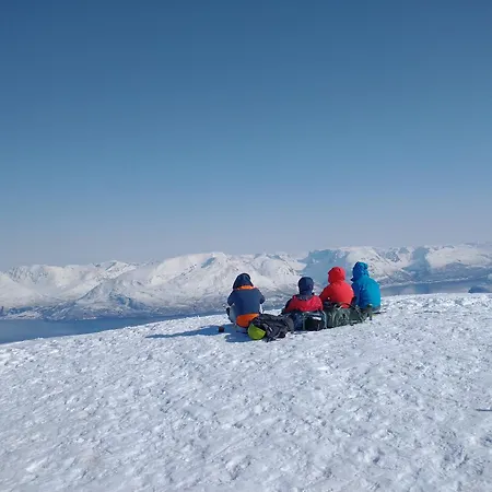 Stetind Skicamp Luxury tent Lyngen