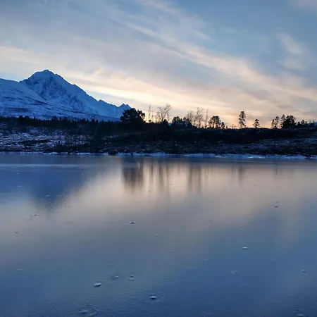 Luxury tent Stetind Skicamp Lyngen